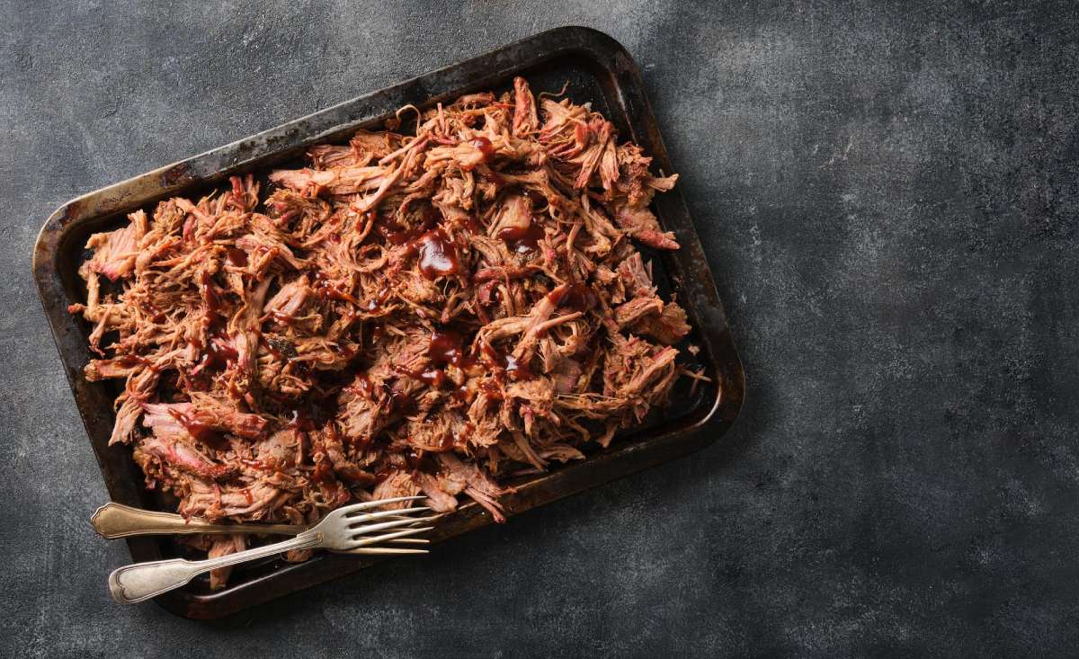 What to Serve with Pulled Pork Barbecue for Weddings and Corporate Events