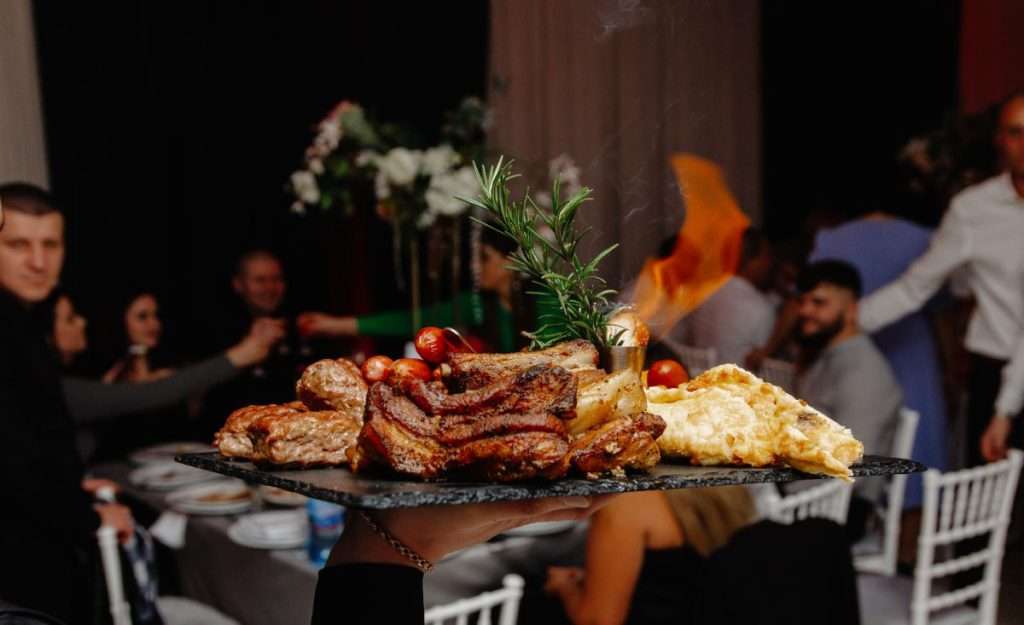 How Much Does Wedding BBQ Catering Cost Atlanta Couples Typically Have To Bear?