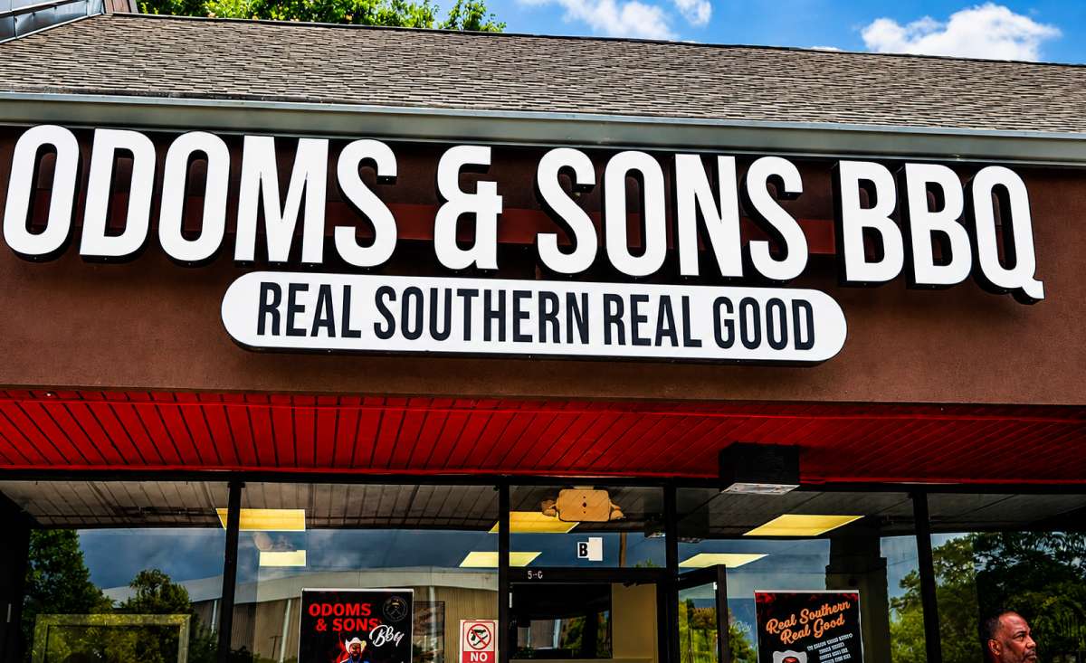 How-to-Find-Odoms-&-Sons-BBQ