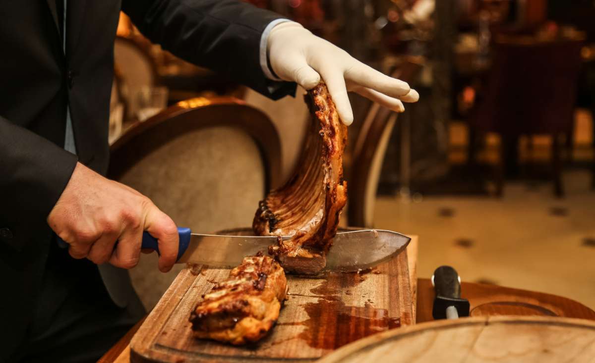 What-Can-You-Order-at-Odoms-&-Sons-BBQ